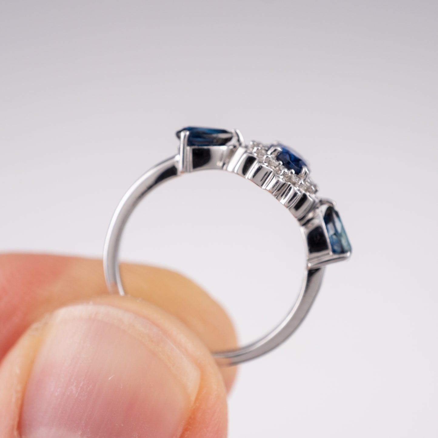 Pre Owned 9ct White Gold Sapphire Diamond Ring Size J - Hunters Fine Jewellery