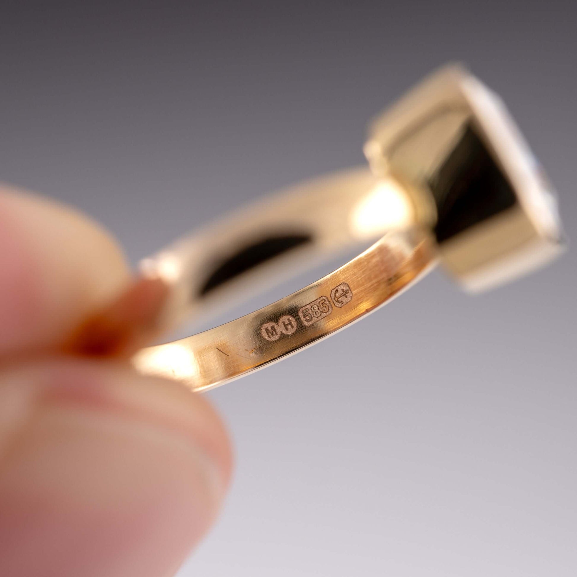 4K Moissanite Octagon Ring, Size K - Guaranteed Authenticity with Full Hallmarks from Hunters Fine Jewellery
