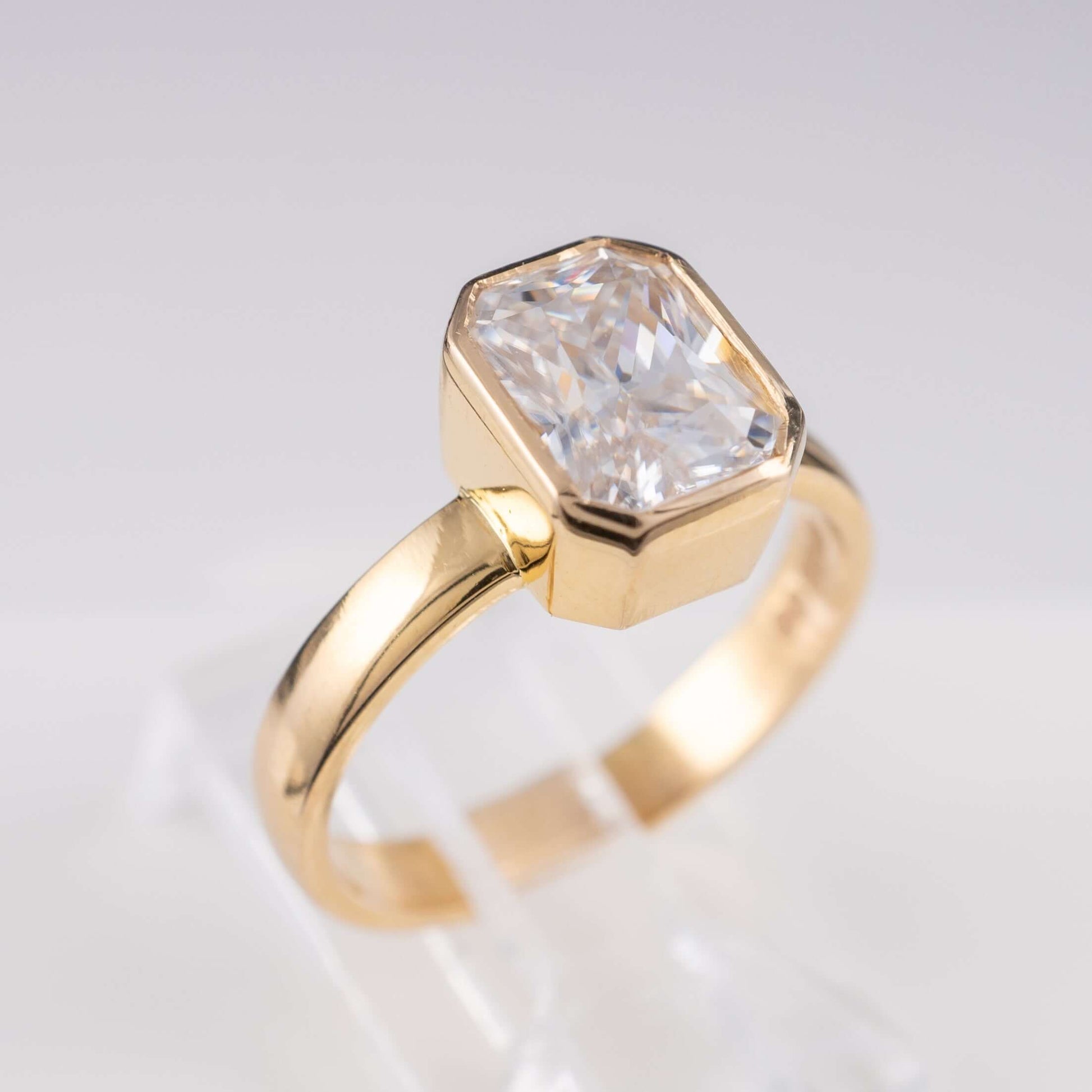 Hunters Fine Jewellery: Size K 14K Moissanite Bezel Octagon Ring with Complete Hallmarks