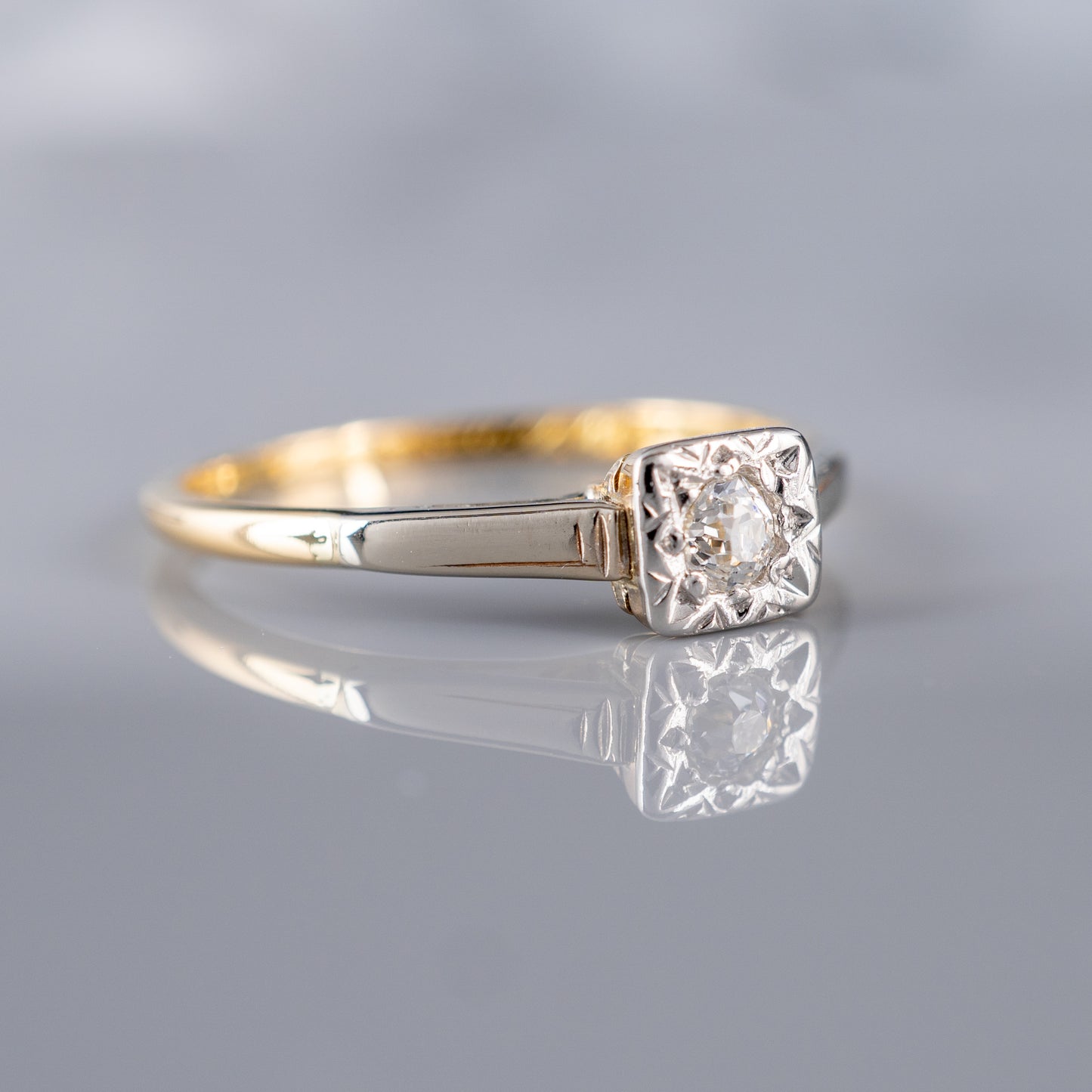 Antique Diamond Solitaire Ring 18ct Gold & Platinum Size M
