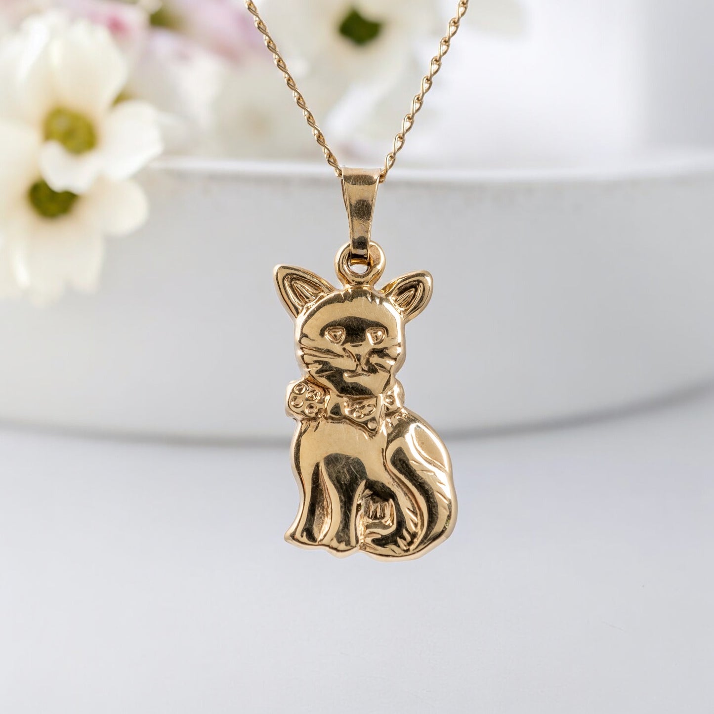 Pre-Owned 9ct Yellow Gold Cat Necklace Pendant