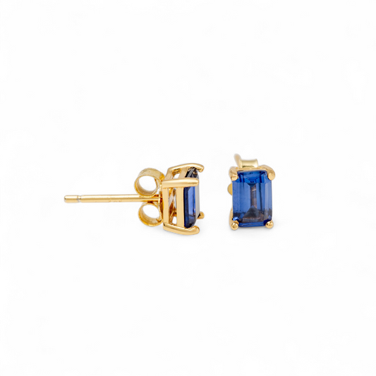 lab blue sapphire earring studs side front