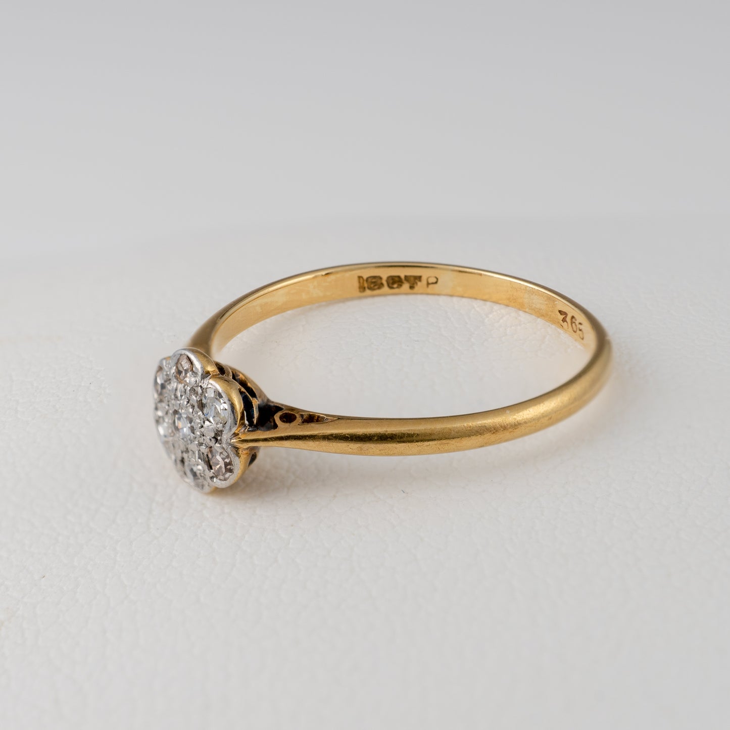 Vintage Diamond Daisy Cluster Ring 18ct Yellow Gold & Platinum Setting Circa 1930s