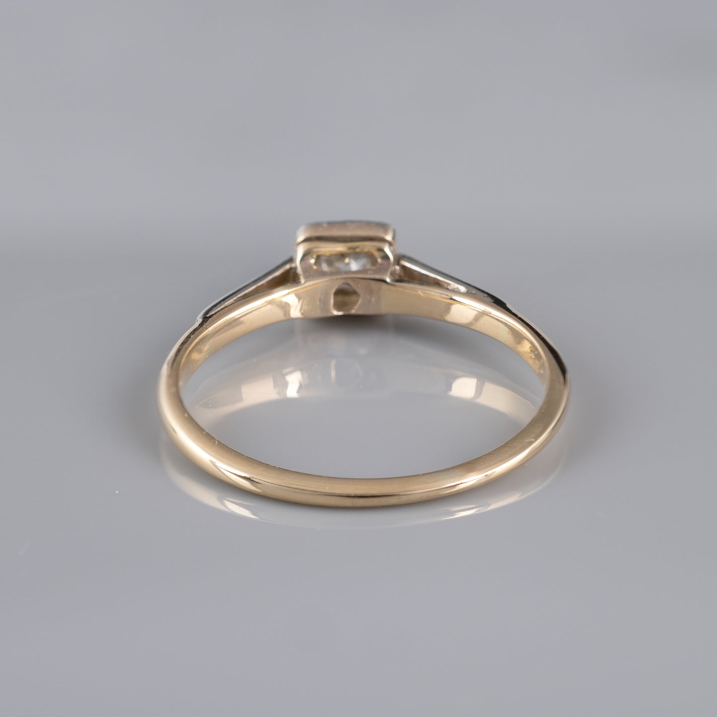 Antique Diamond Solitaire Ring 18ct Gold & Platinum Size M | Hunters Fine Jewellery