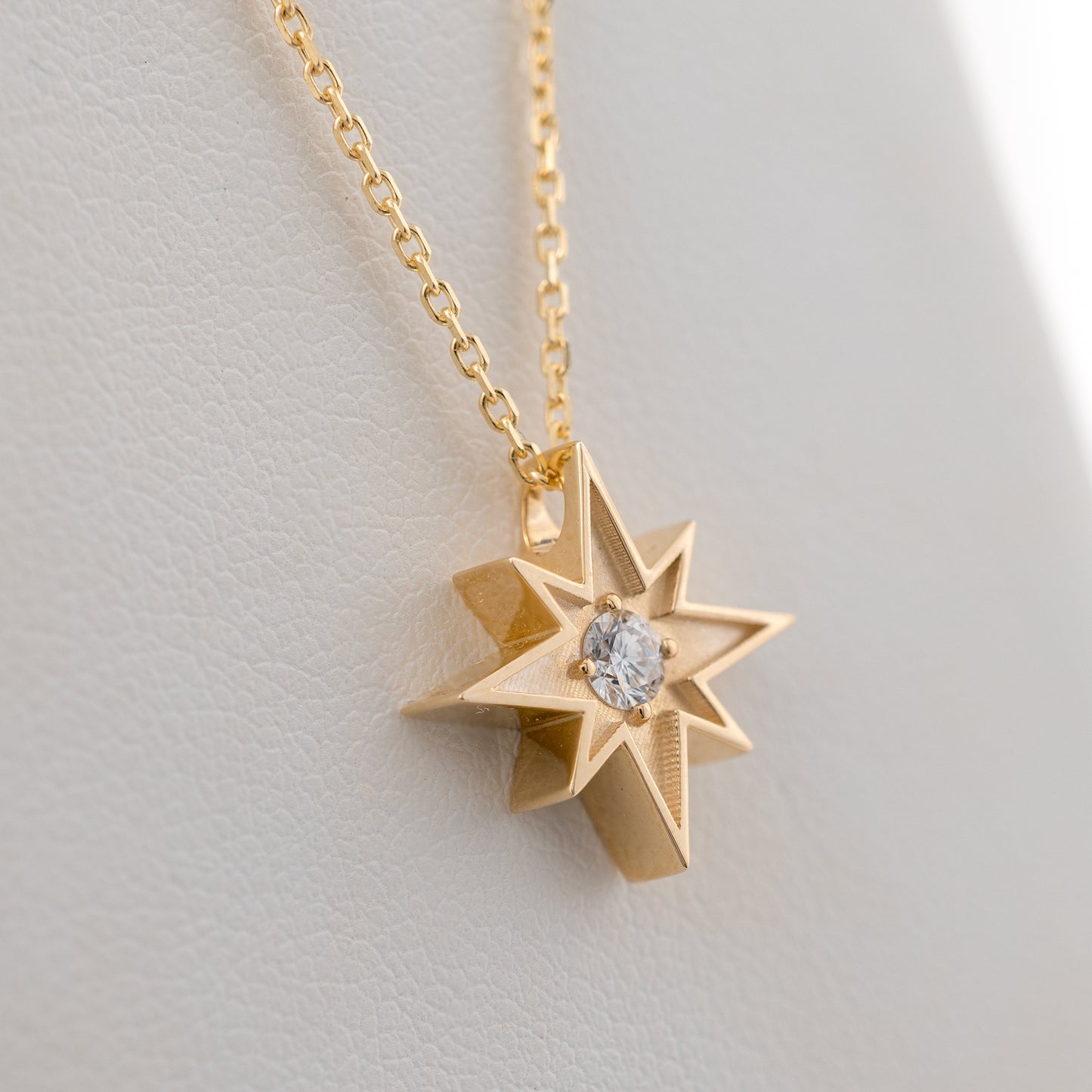 Chunky gold North Star necklace with lab diamond – close-up side view – Hunters Fine Jewellery
