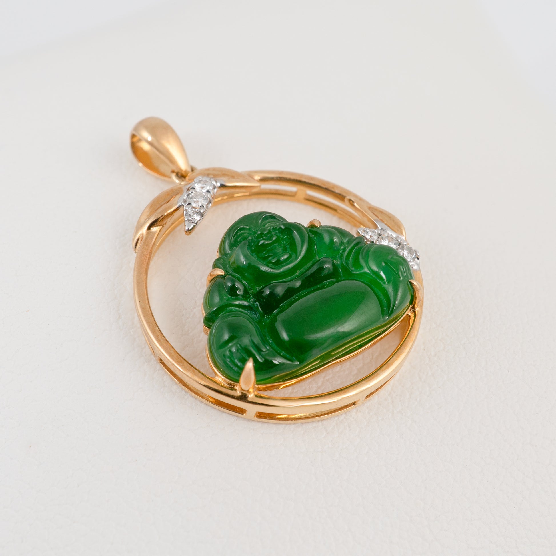 Feicui Buddha pendant without chain – green jadeite in 18ct gold
