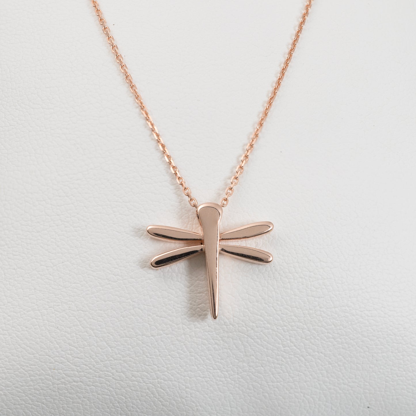 simple gold pendant dragonfly necklace