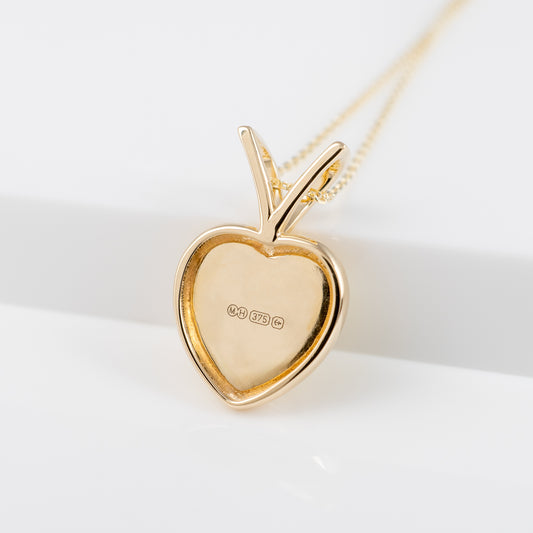 hunters fine jewellery assay hallmarked gold pendant