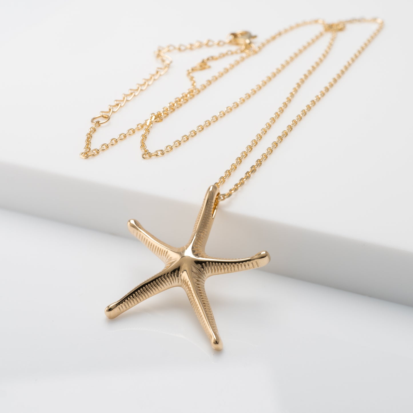 solid gold starfish necklace pendant with chain