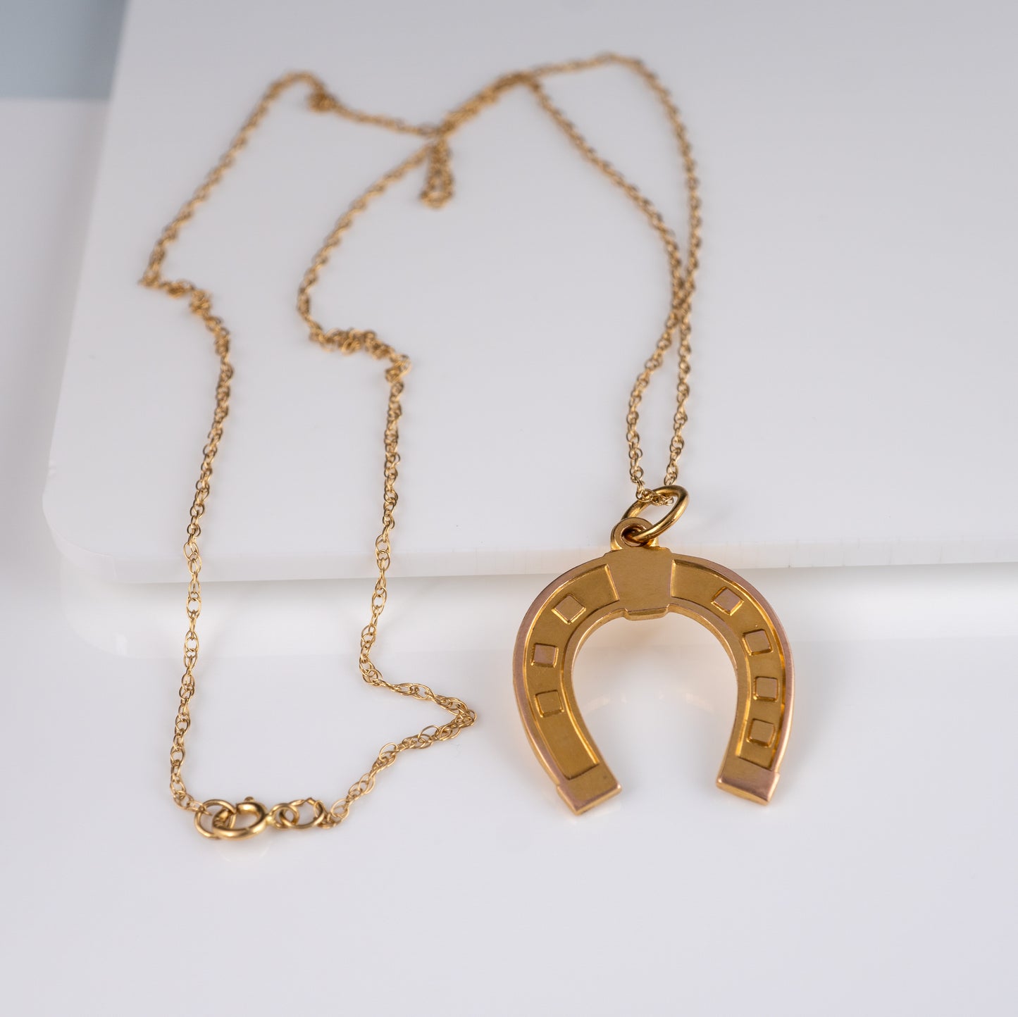 Vintage 9ct Gold Horseshoe Pendant With Fancy Link Chain - Hunters Fine Jewellery
