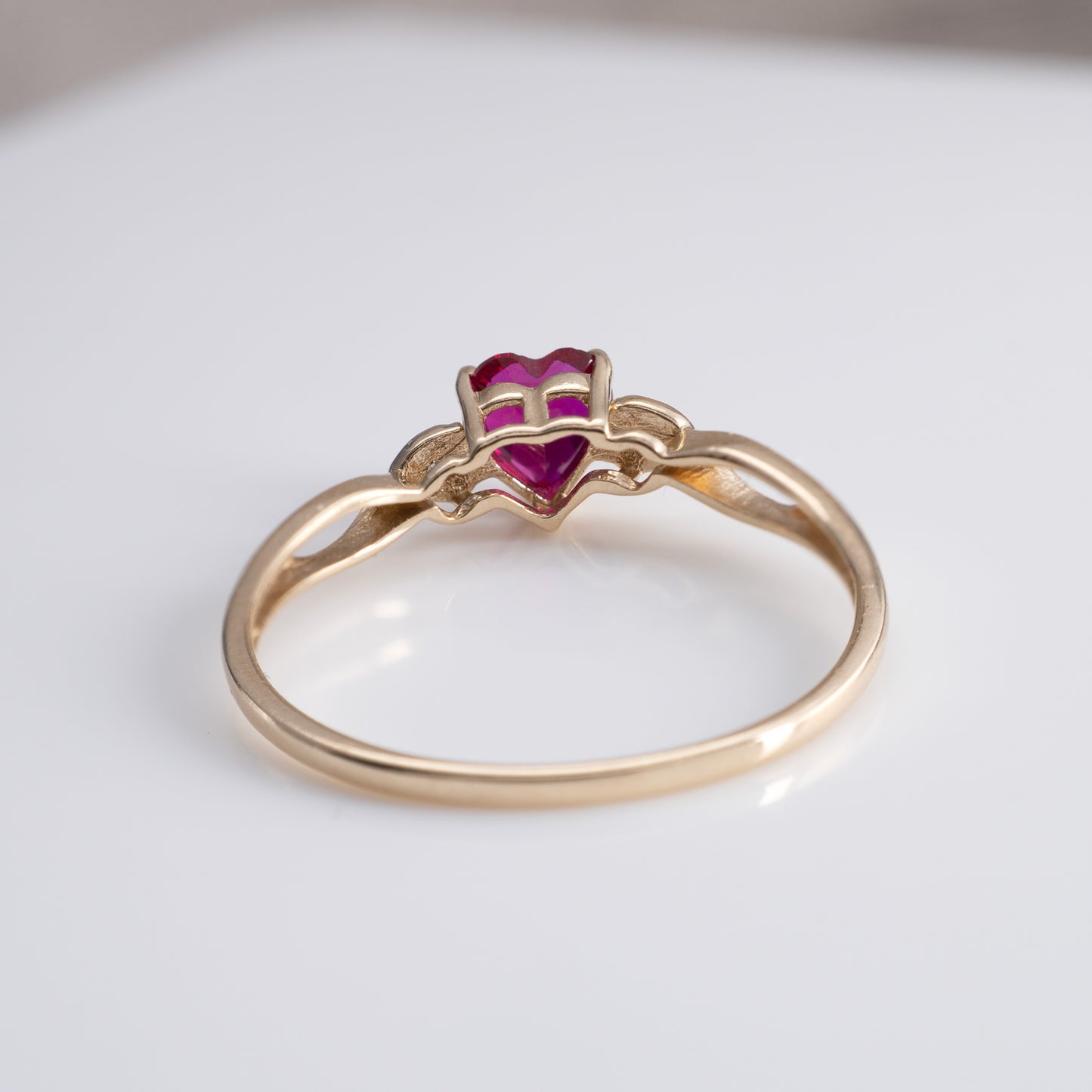 ruby gold ring 
