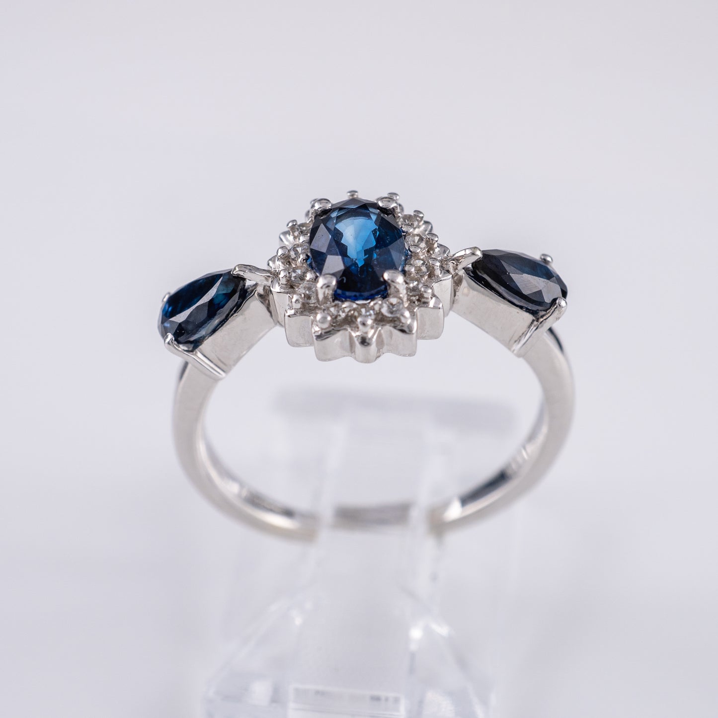 Pre Owned 9ct White Gold Sapphire Diamond Ring Size J - Hunters Fine Jewellery