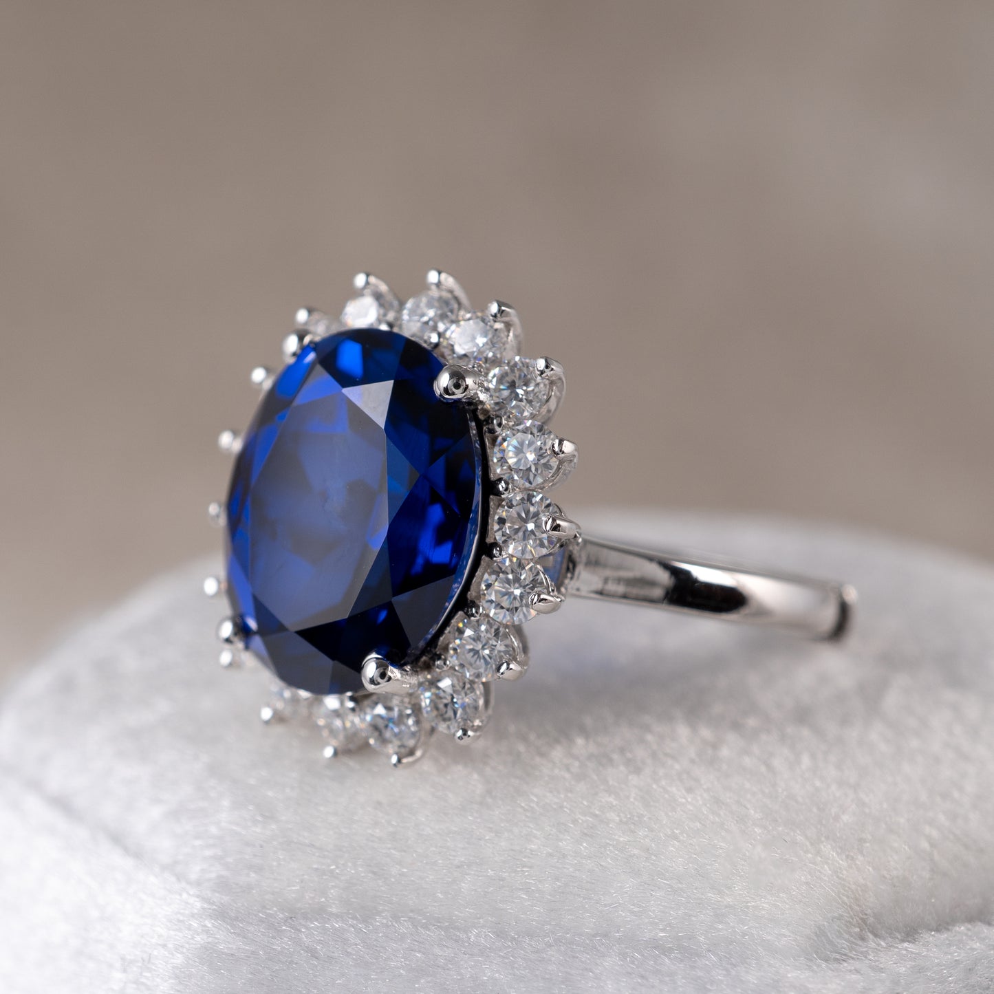 sapphire Diana ring
