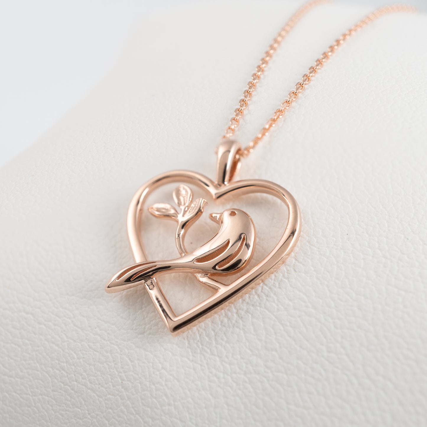 Bird Necklace with Heart Design rose gold