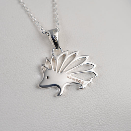Hallmarked silver hedgehog pendant – British Assay marks confirming sterling silver purity