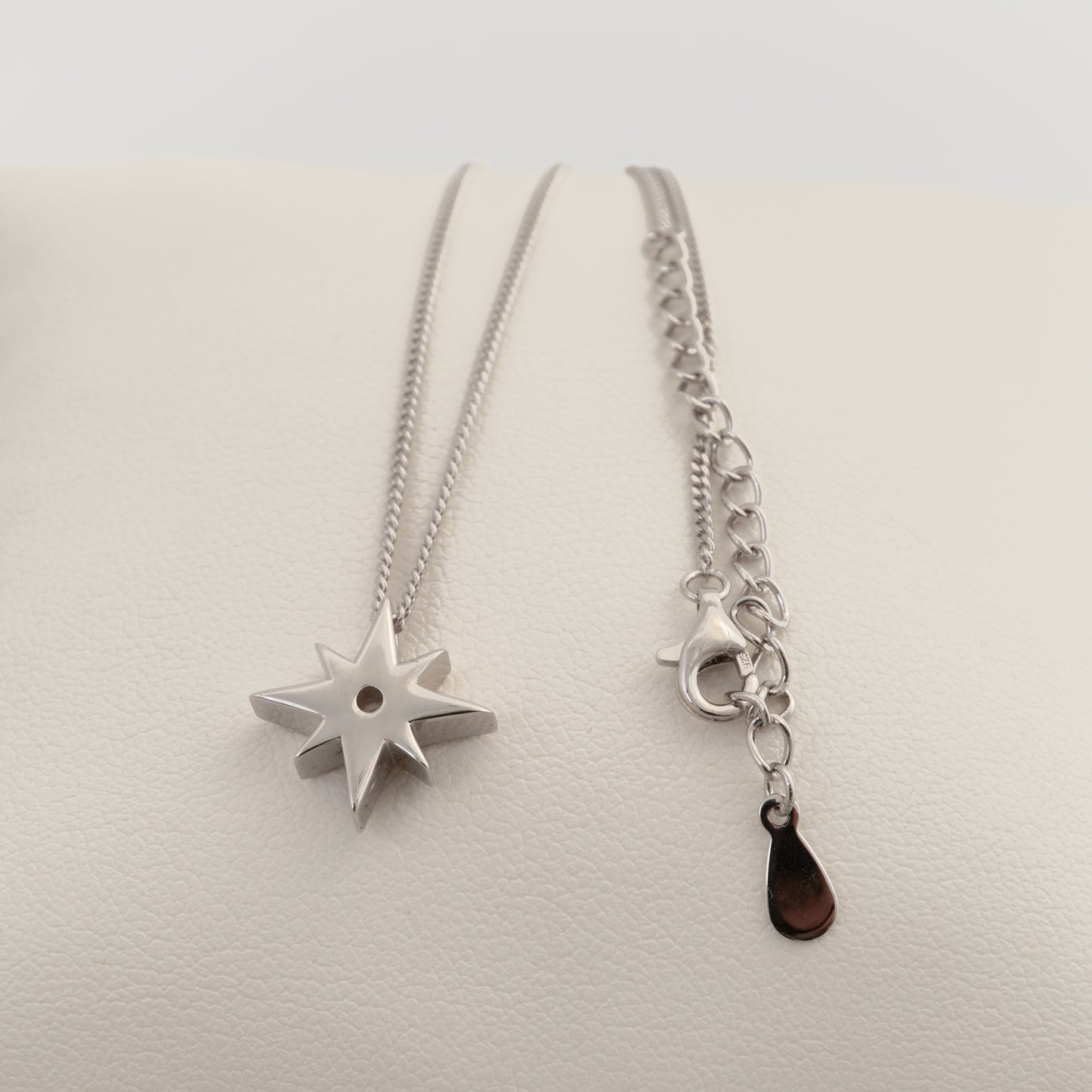 North Star necklace chain and clasp details in sterling silver
