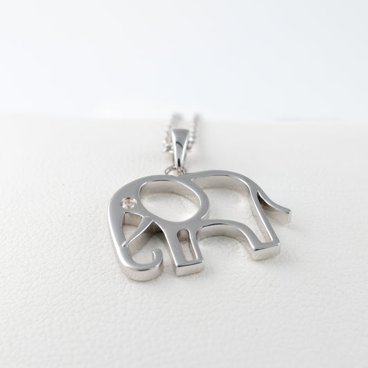 Lucky silver elephant pendant necklace close-up – sterling silver with cubic zirconia detail