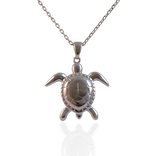 Silver sea turtle necklace in sterling silver – front view on white background
