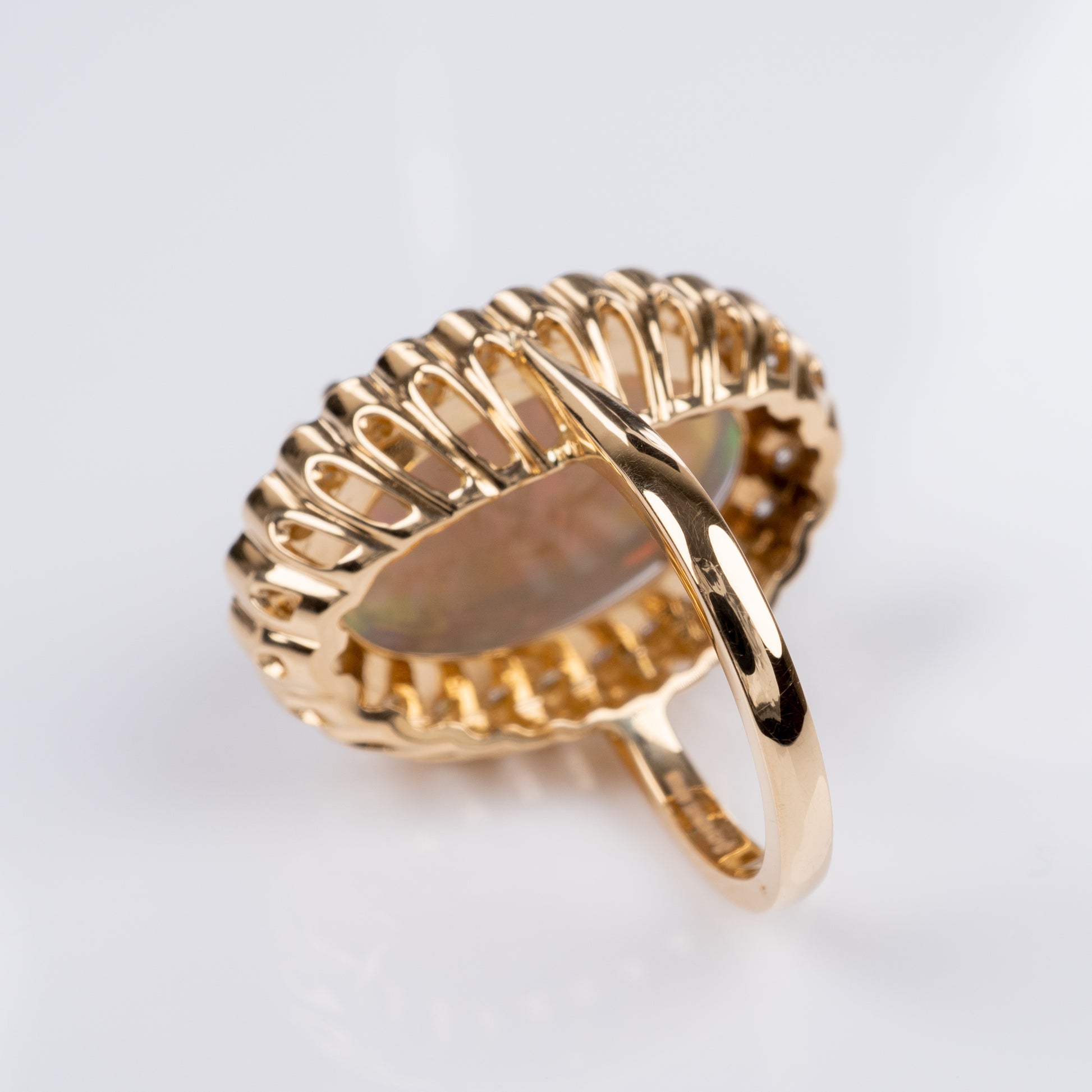 gold ring shank hunters fine jewellery