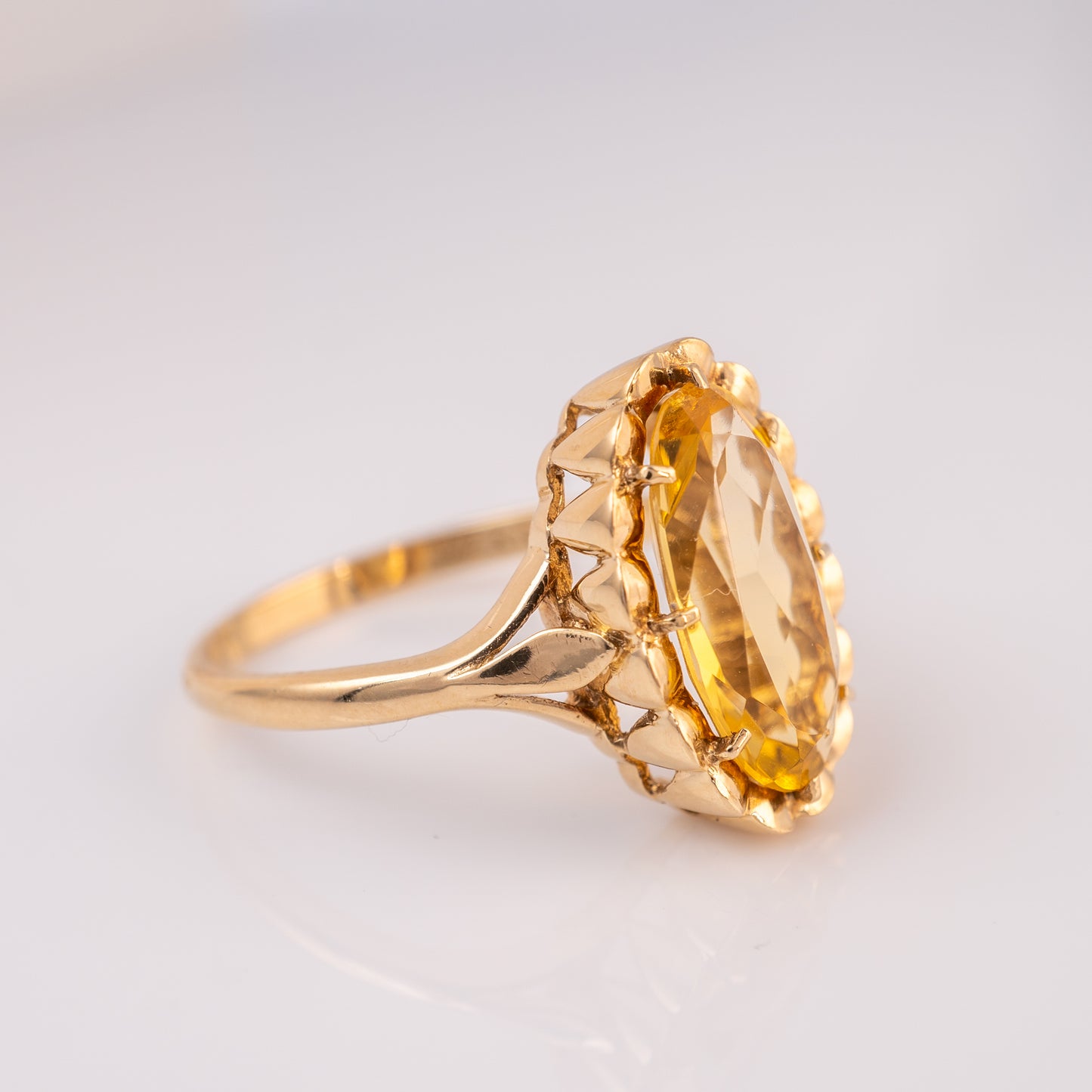 Vintage 9ct Gold Citrine Solitaire Ring - Hunters Fine Jewellery