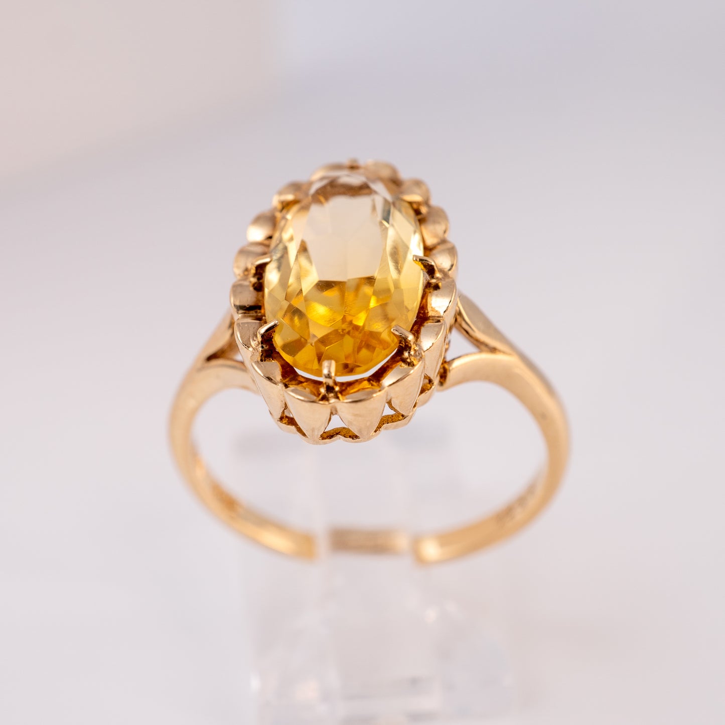 Vintage 9ct Gold Citrine Solitaire Ring - Hunters Fine Jewellery