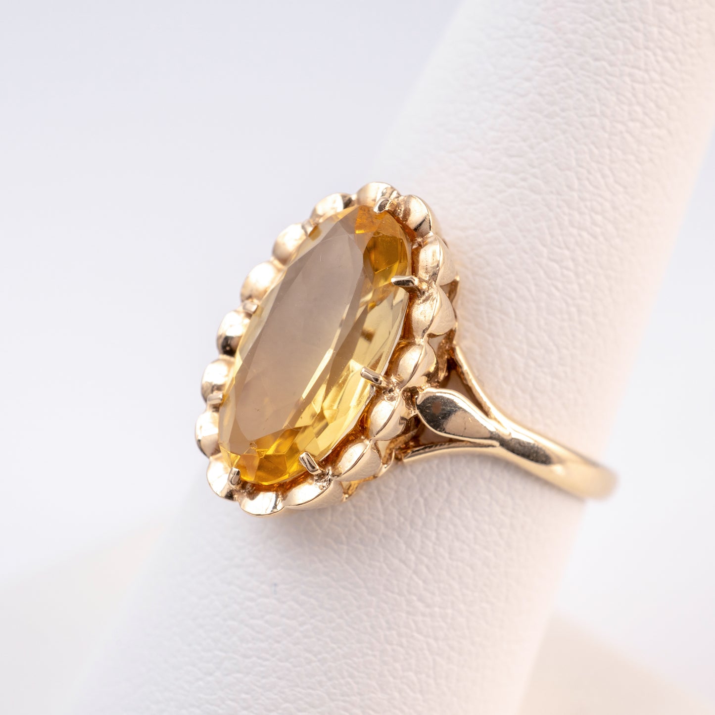 Vintage 9ct Gold Citrine Solitaire Ring - Hunters Fine Jewellery