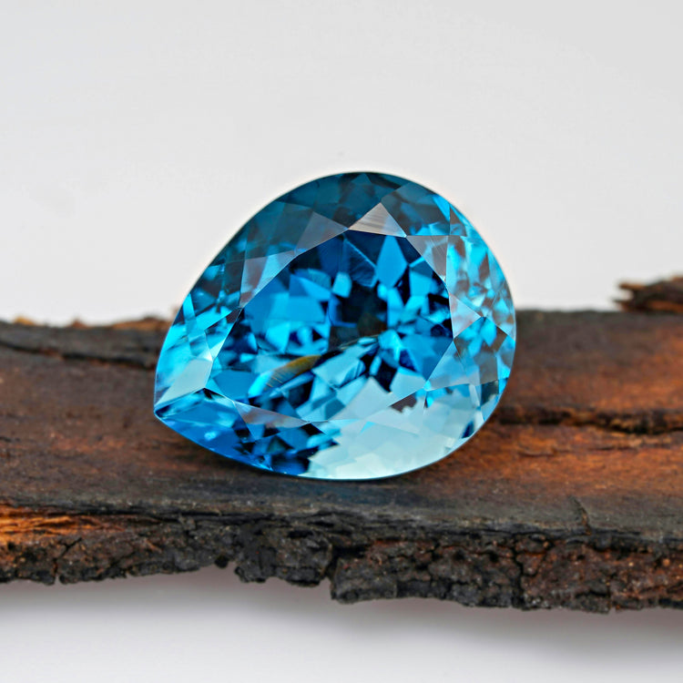 London blue topaz gemstone hunters fine jewellery topaz collection