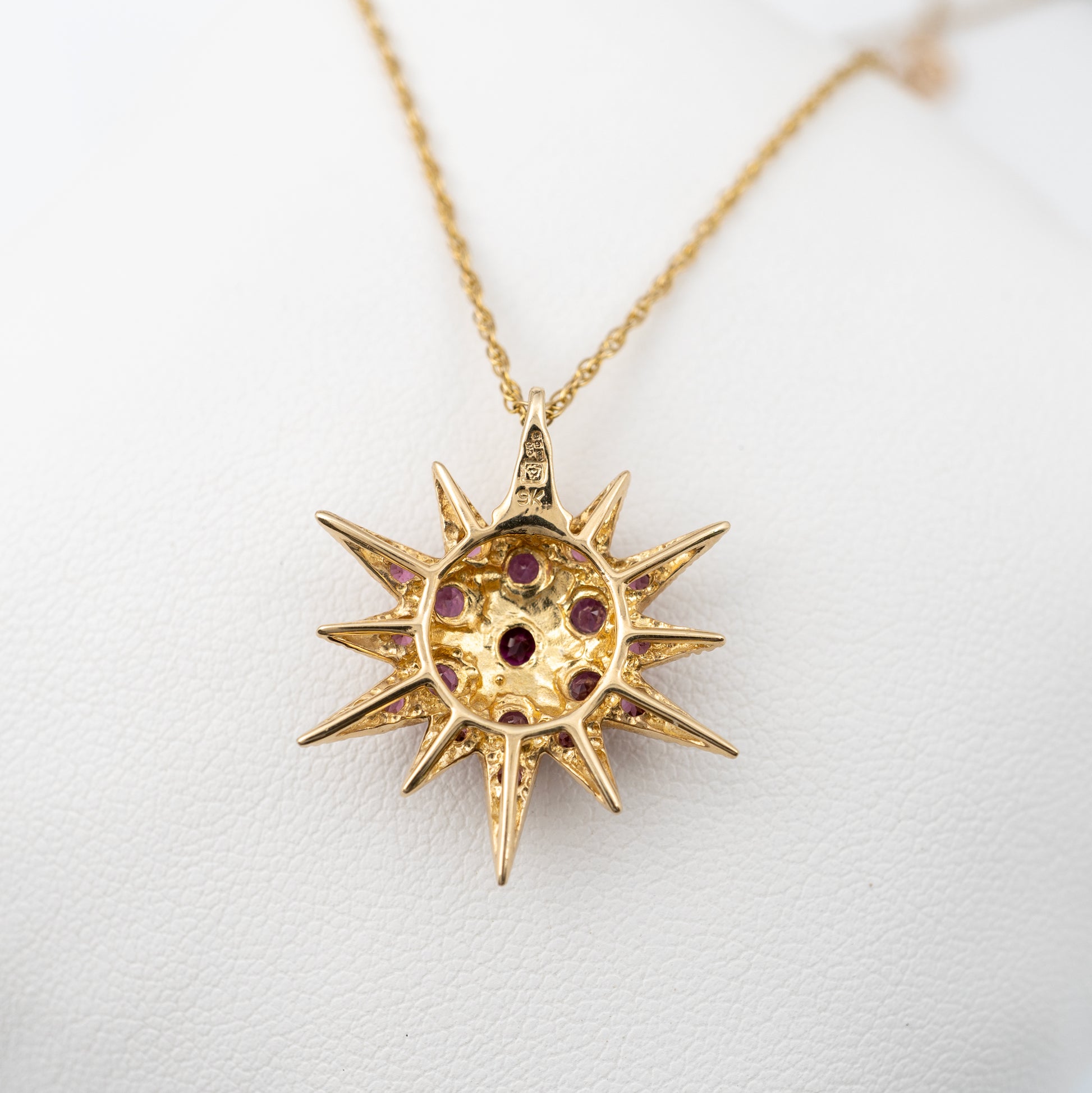 yellow gold star necklace 