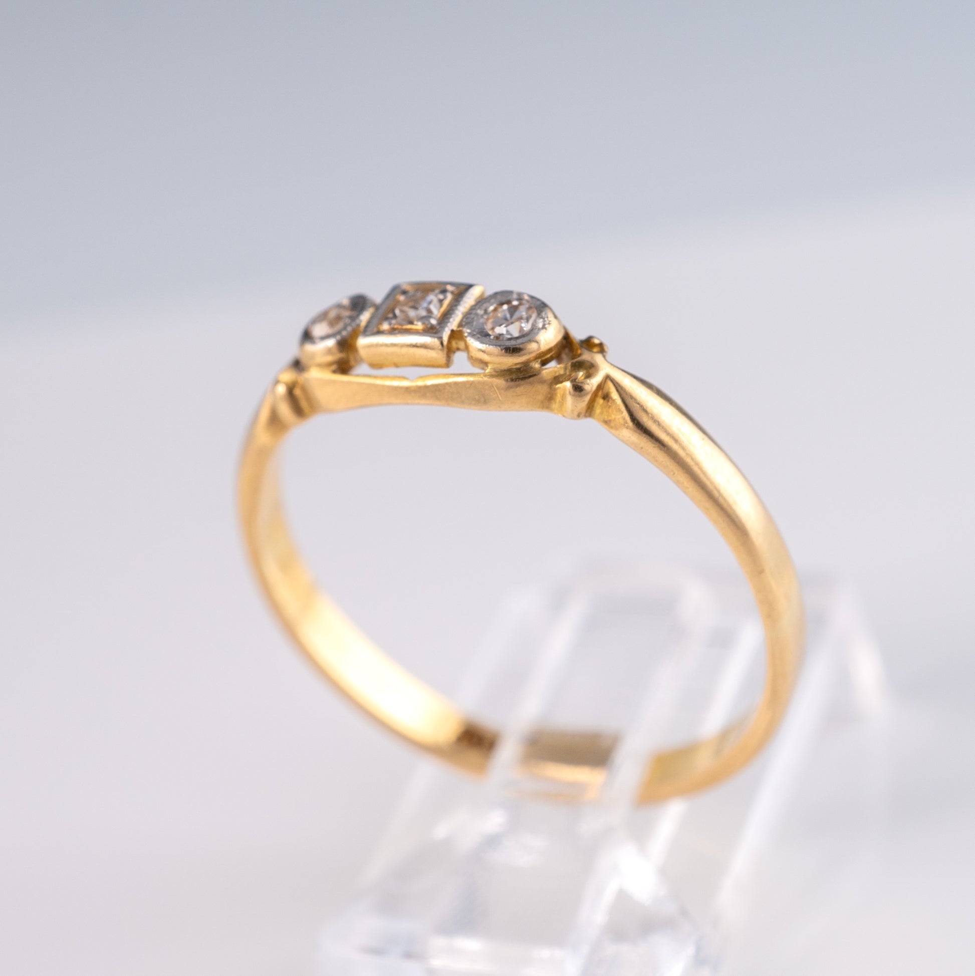 Antique 18ct Gold Three Stone Diamond Ring - Hunters Fine Jewellery