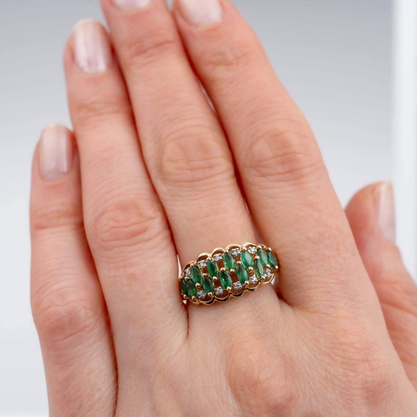 emerald ring gold hallmarked