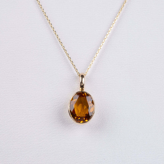 14ct Yellow Gold HM Citrine Gem Solitaire Pendant + Adjustable Length Chain - Hunters Fine Jewellery