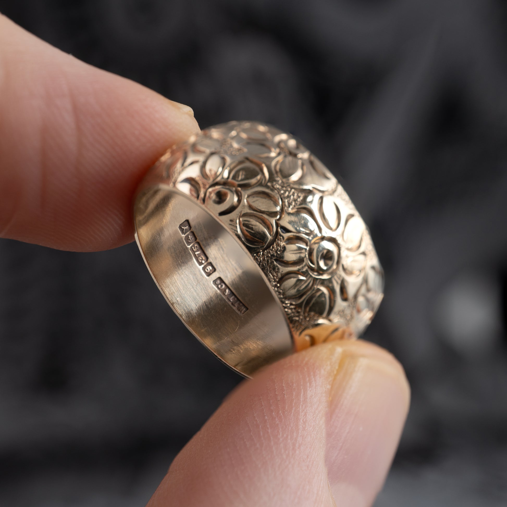 Vintage Floral Gold Ring Unique Gold Wedding Bands Hunters Fine Jewellery