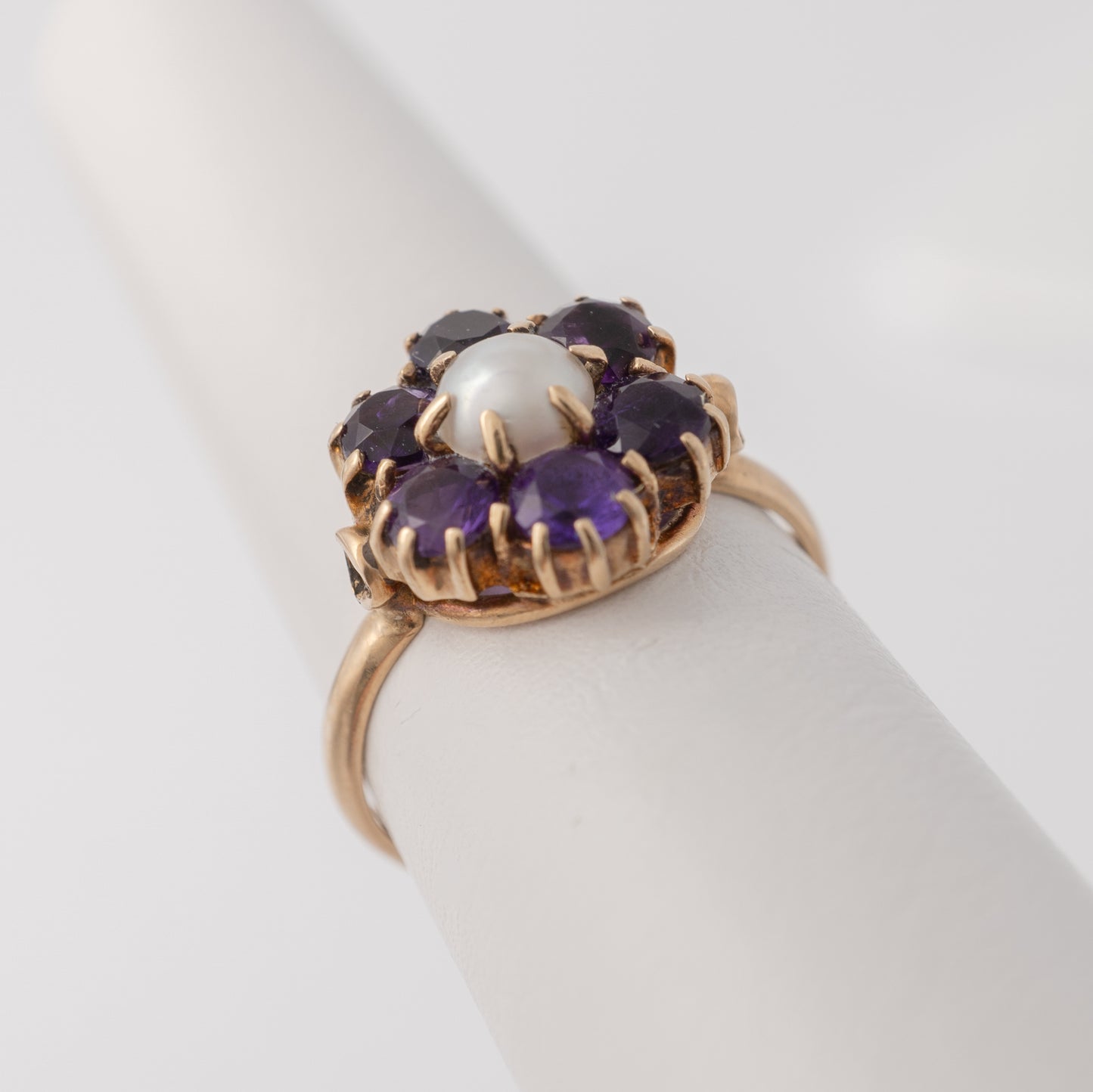 vintage amethyst ring gold setting close up