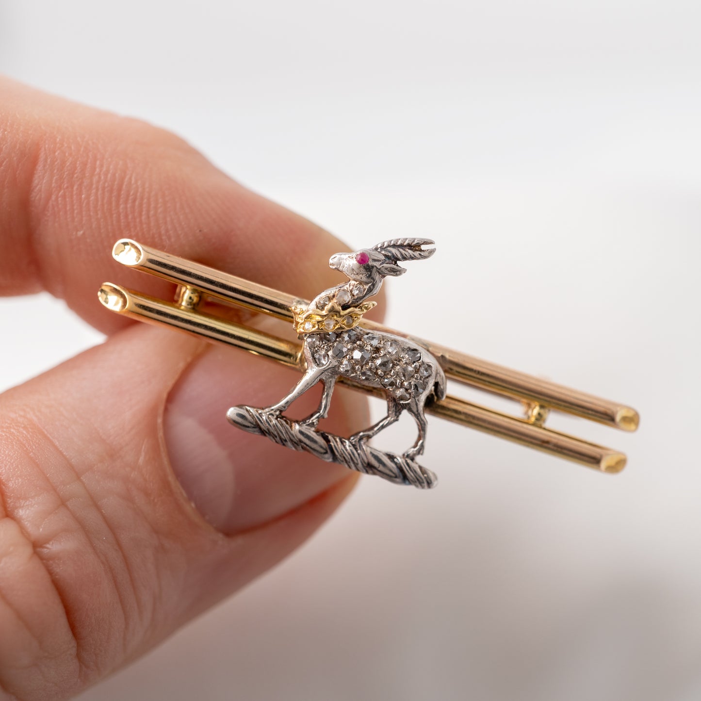 antique-antelope-brooch close up