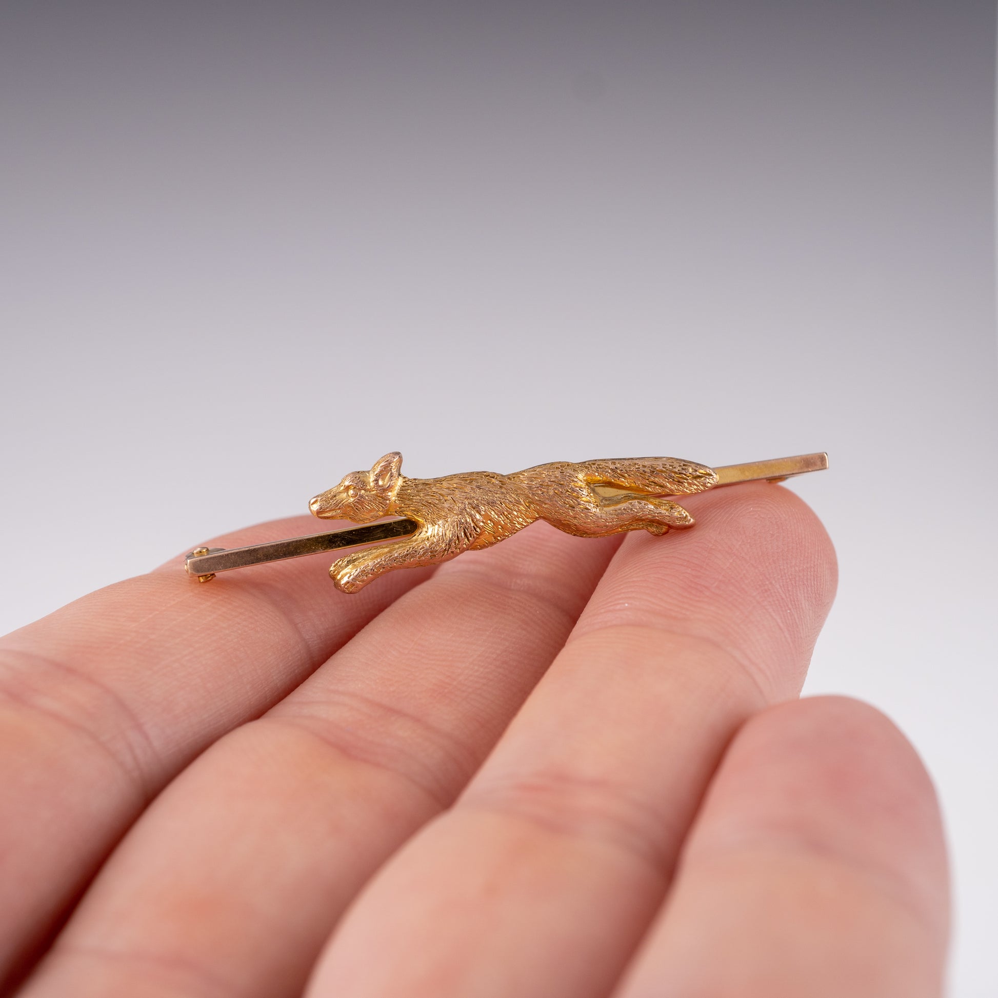 Edwardian Period 9ct Gold Fox Brooch Pin - Hunters Fine Jewellery