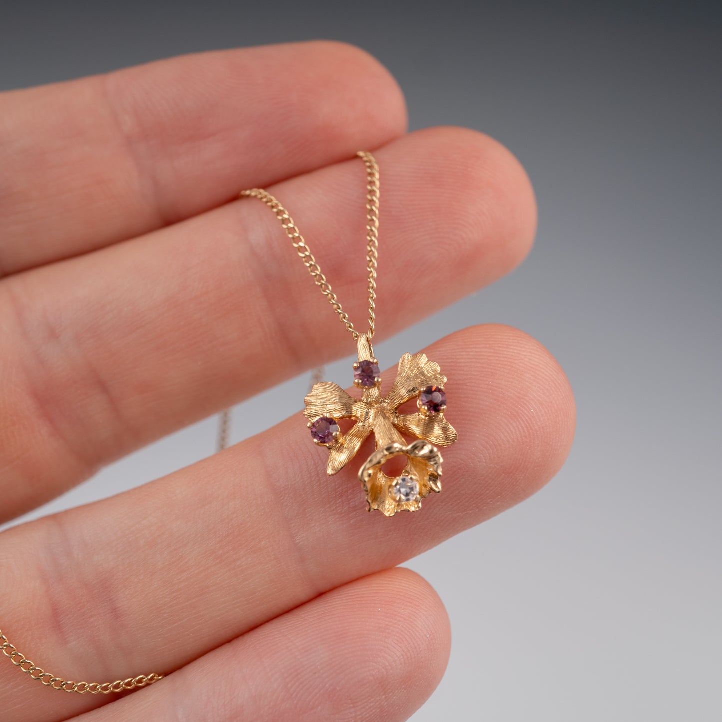 Preloved 14k Gold Diamond Amethyst Flower Necklace With 21 Inch Rope Chain - Hunters Fine Jewellery