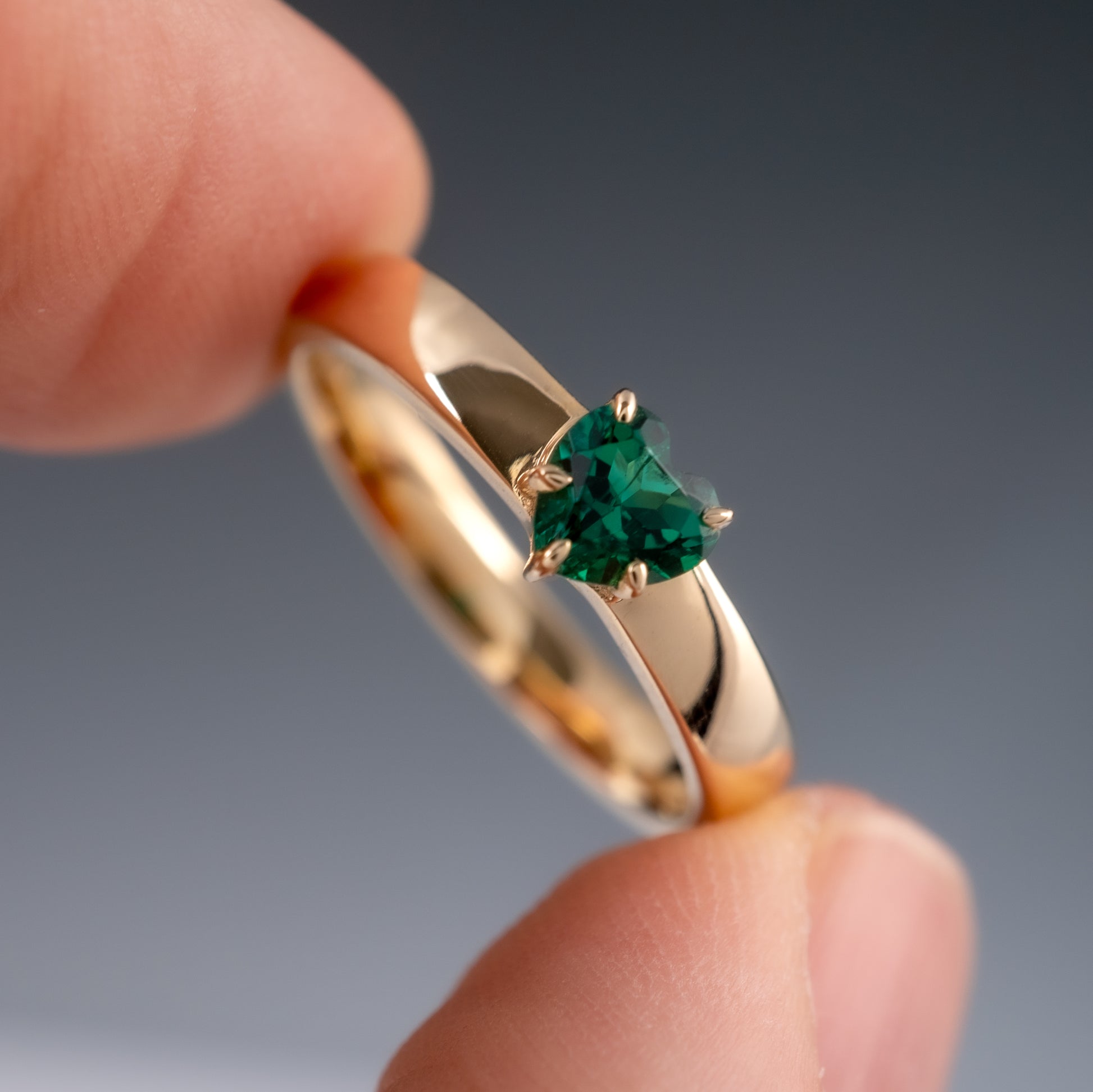 9ct Gold Lab Emerald Heart Ring Full Hallmarks Made To Order - Hunters Fine Jewellery