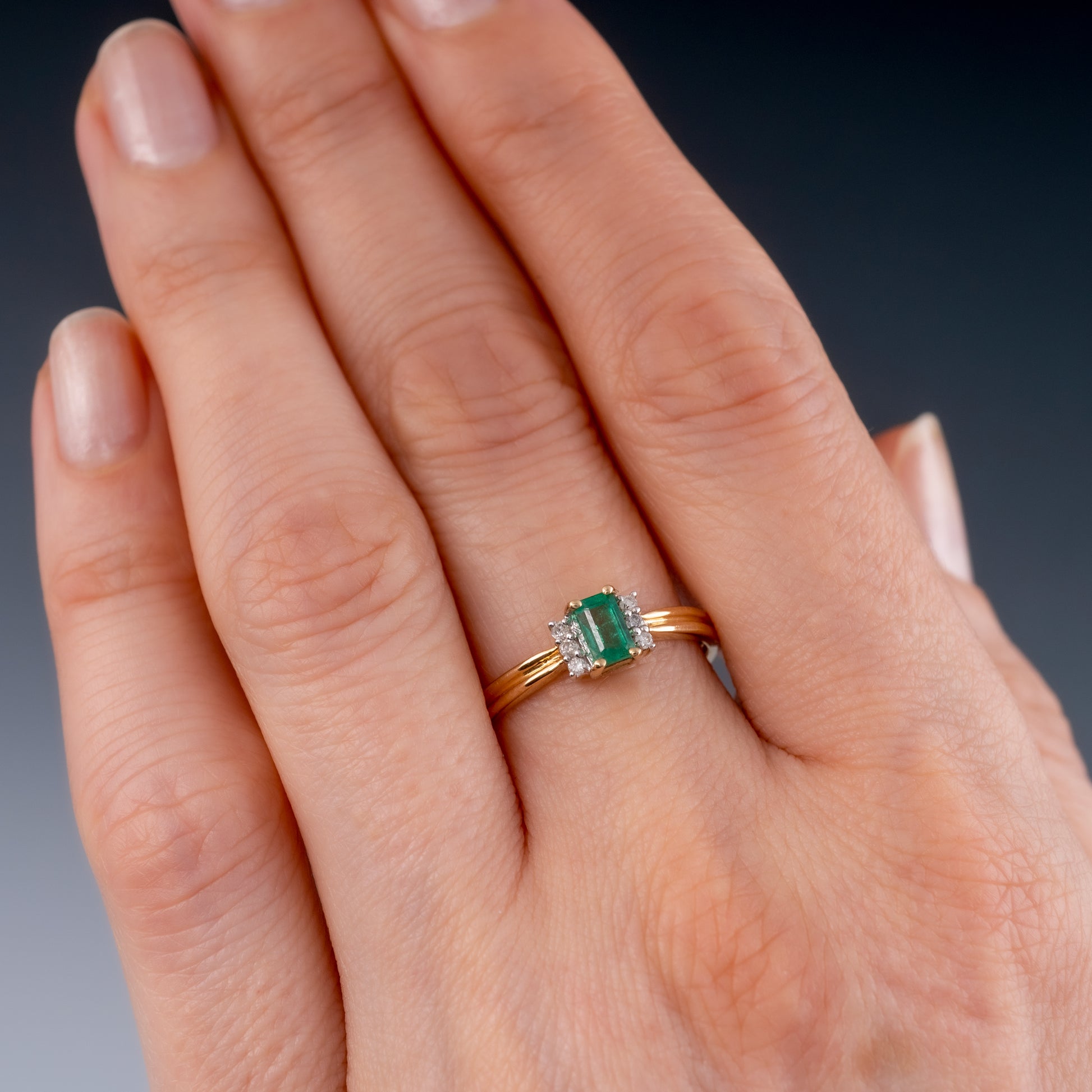 18k Gold Emerald Diamond Ring Full Hallmarks Size O 1/2 - Hunters Fine Jewellery