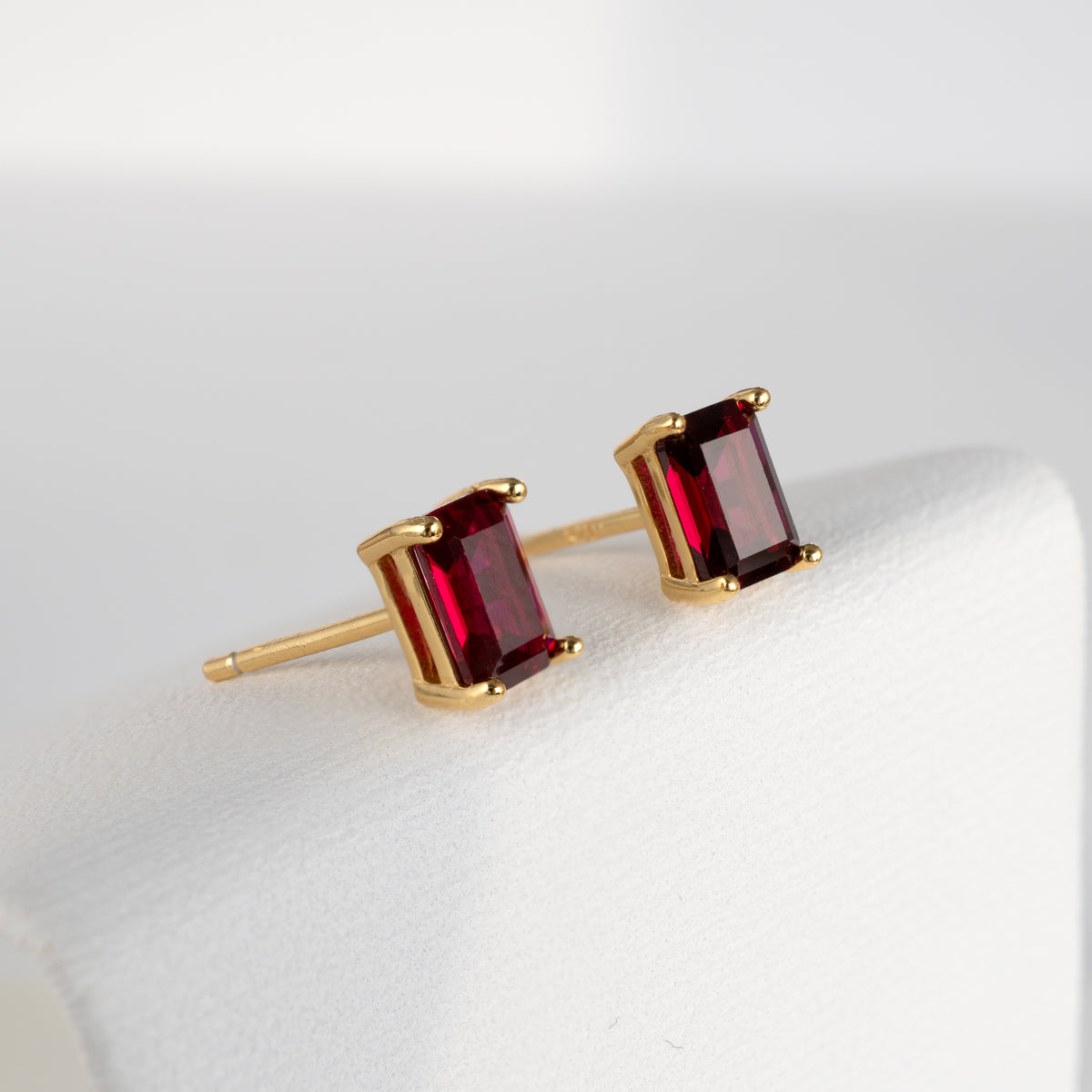 lab grown ruby pair earrings yellow gold plated 