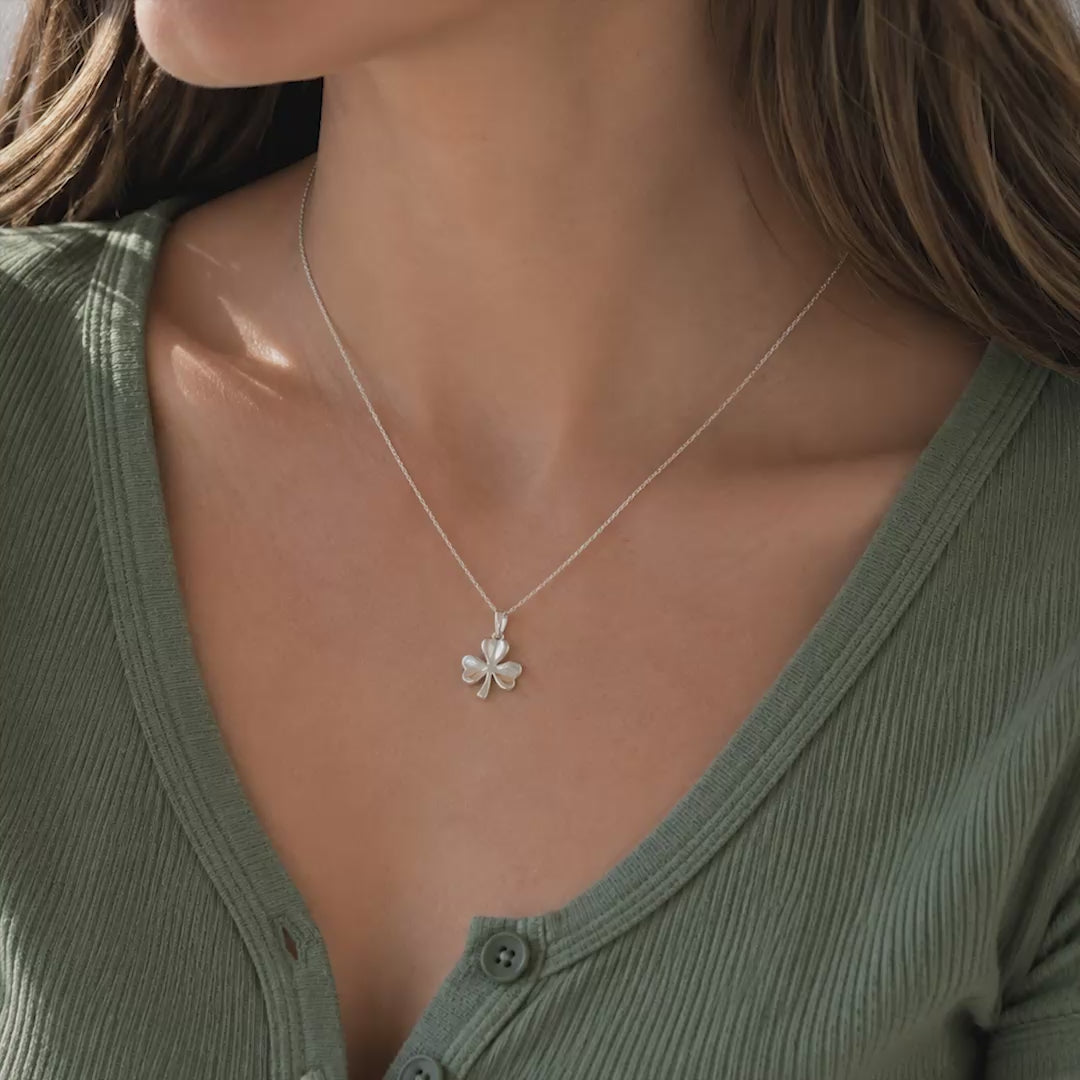 silver shamrock necklace product video