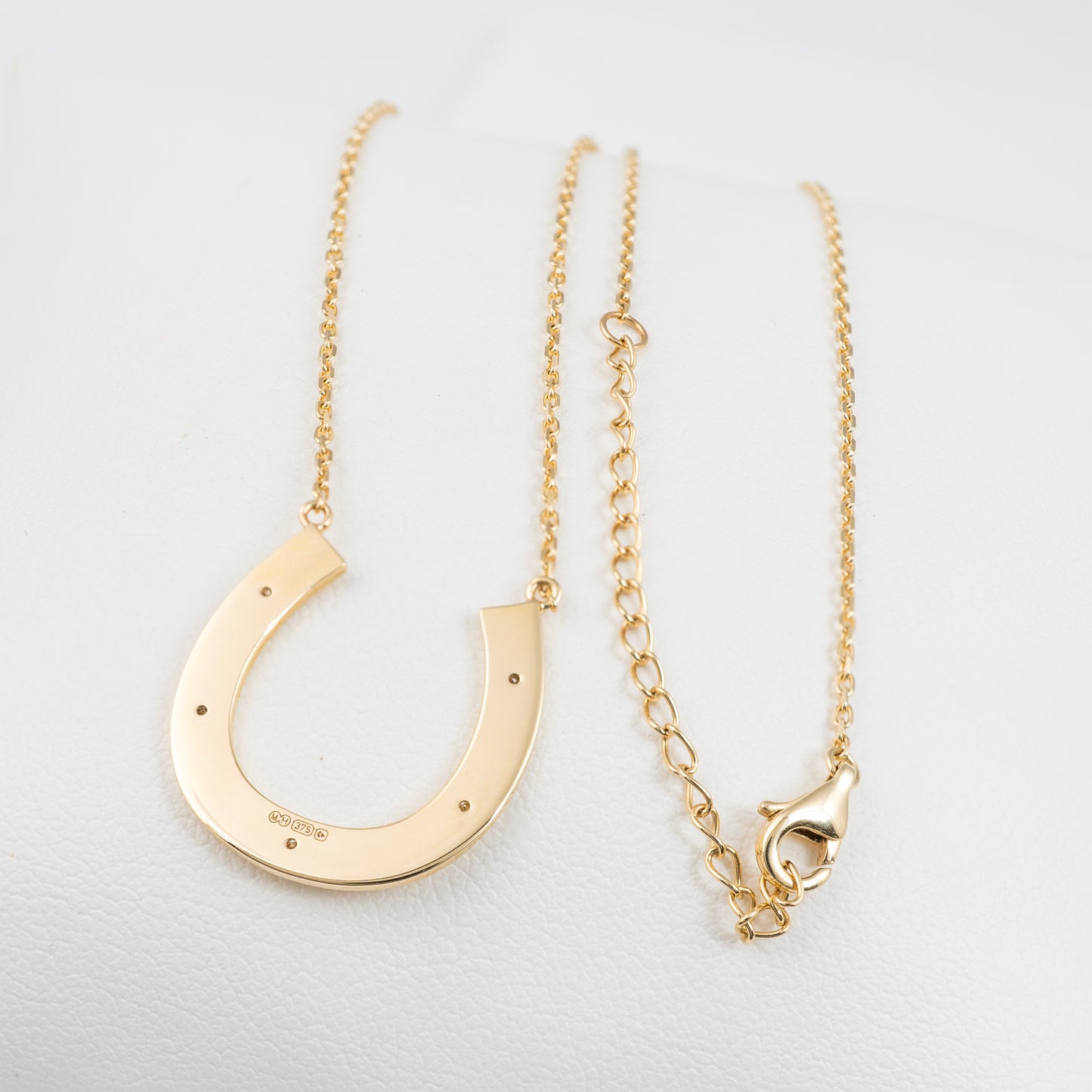 gold horseshoe necklace extendable split chain lobster clasp