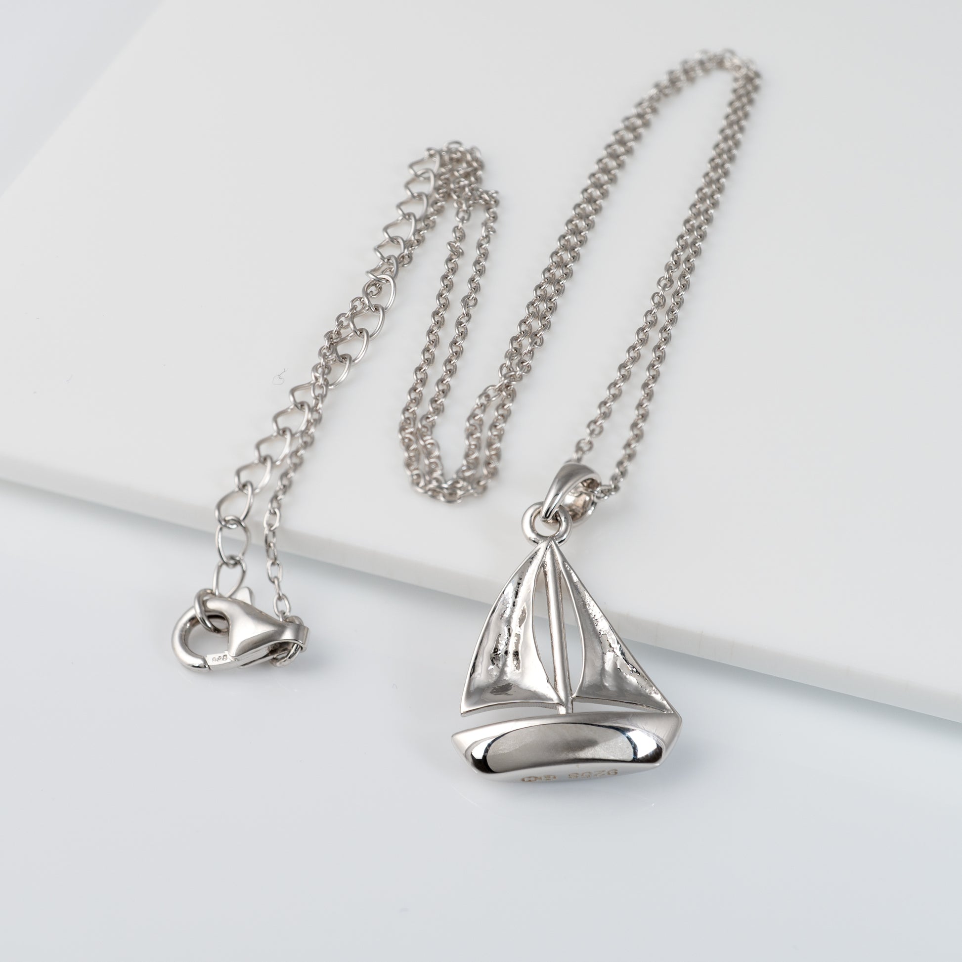 silver boat necklace with extendable chain