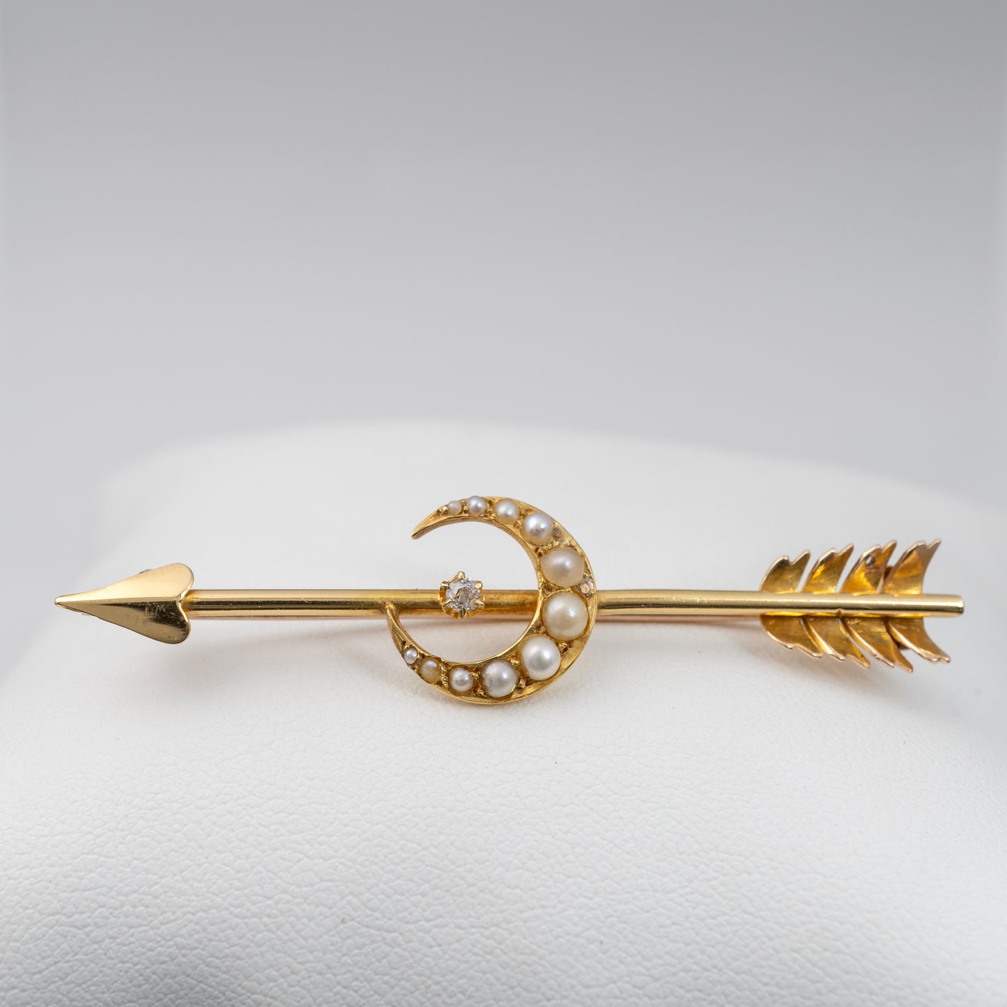 Victorian 15ct Gold Diamond Pearl Arrow Moon Crest Star Brooch