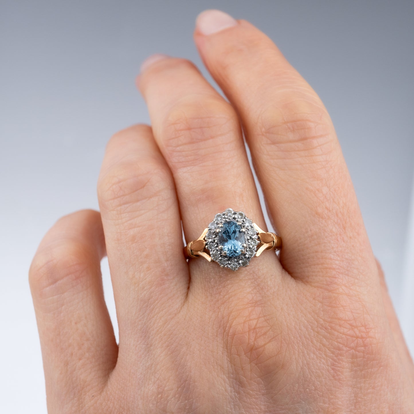 Vintage 9ct Gold Aquamarine Diamond Halo Ring