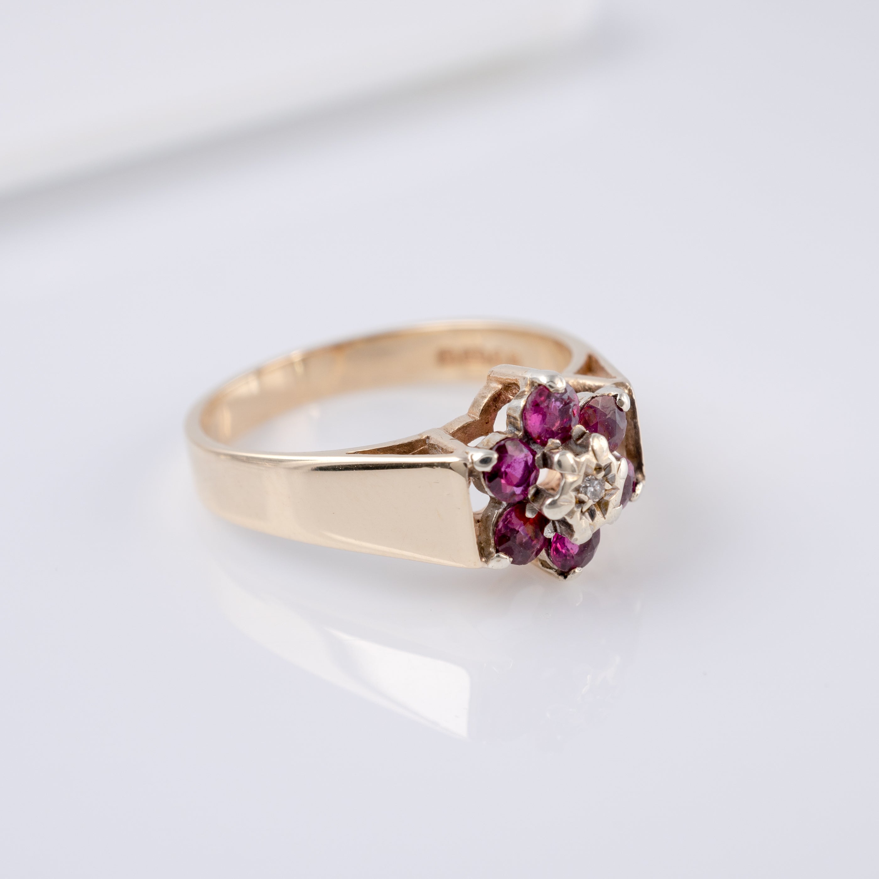 Vintage ruby flower on sale ring