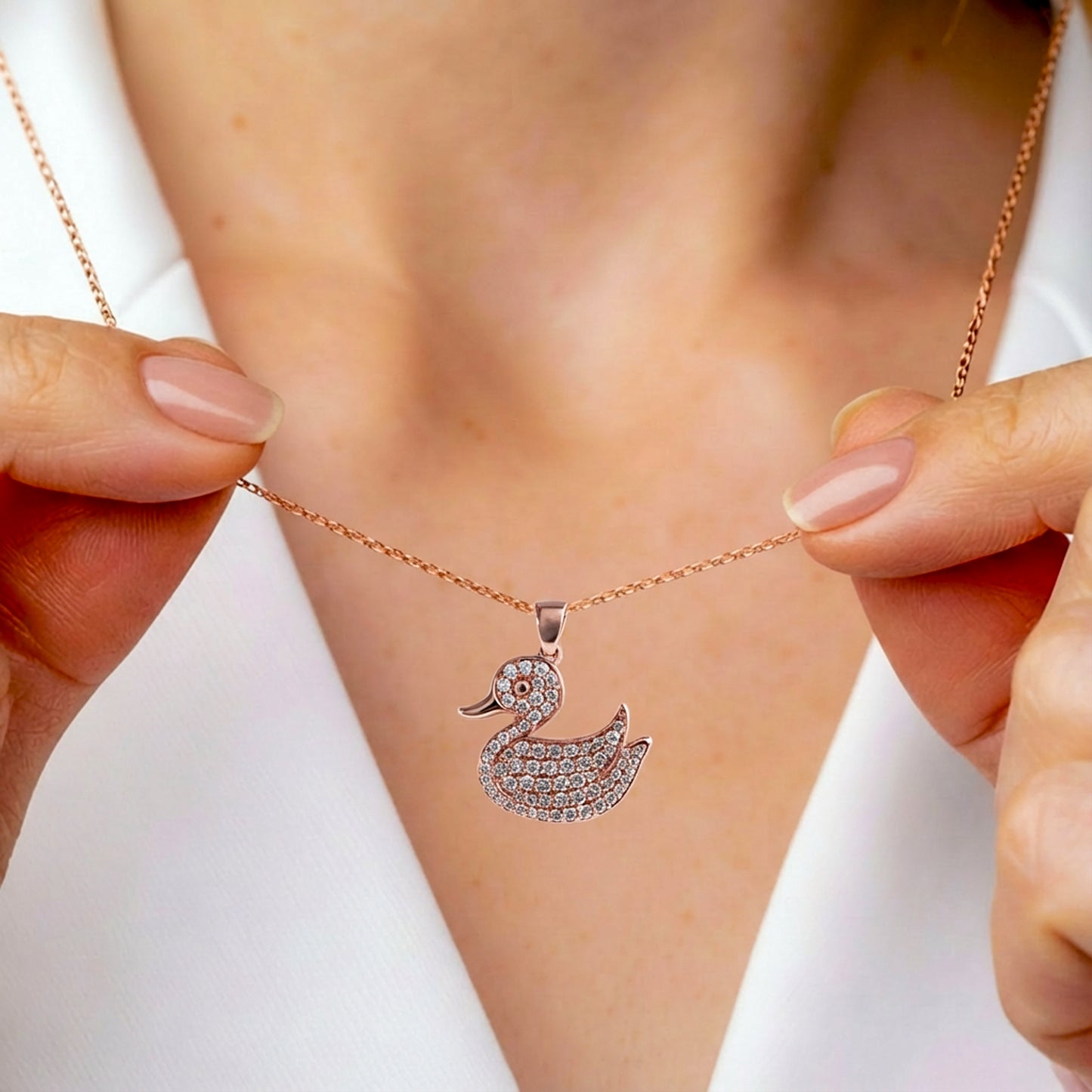 Diamond Duck Necklace in Rose Gold – Lab Grown & Ethical