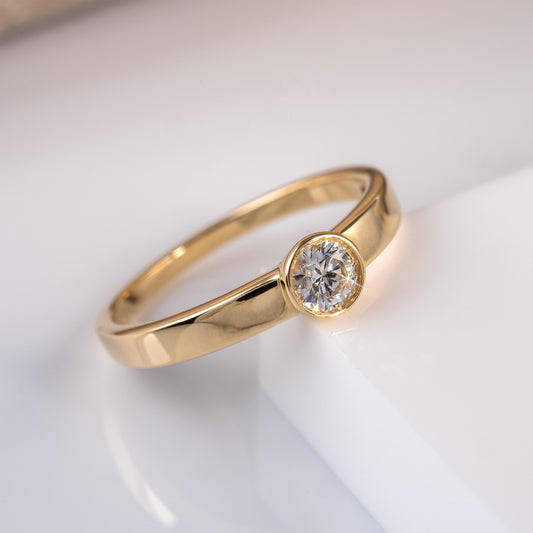 Hunters Fine Jewellery VS Lab Diamond Ring 375 Gold Full Hallmarks-Diamond Rings-Hunters Fine Jewellery