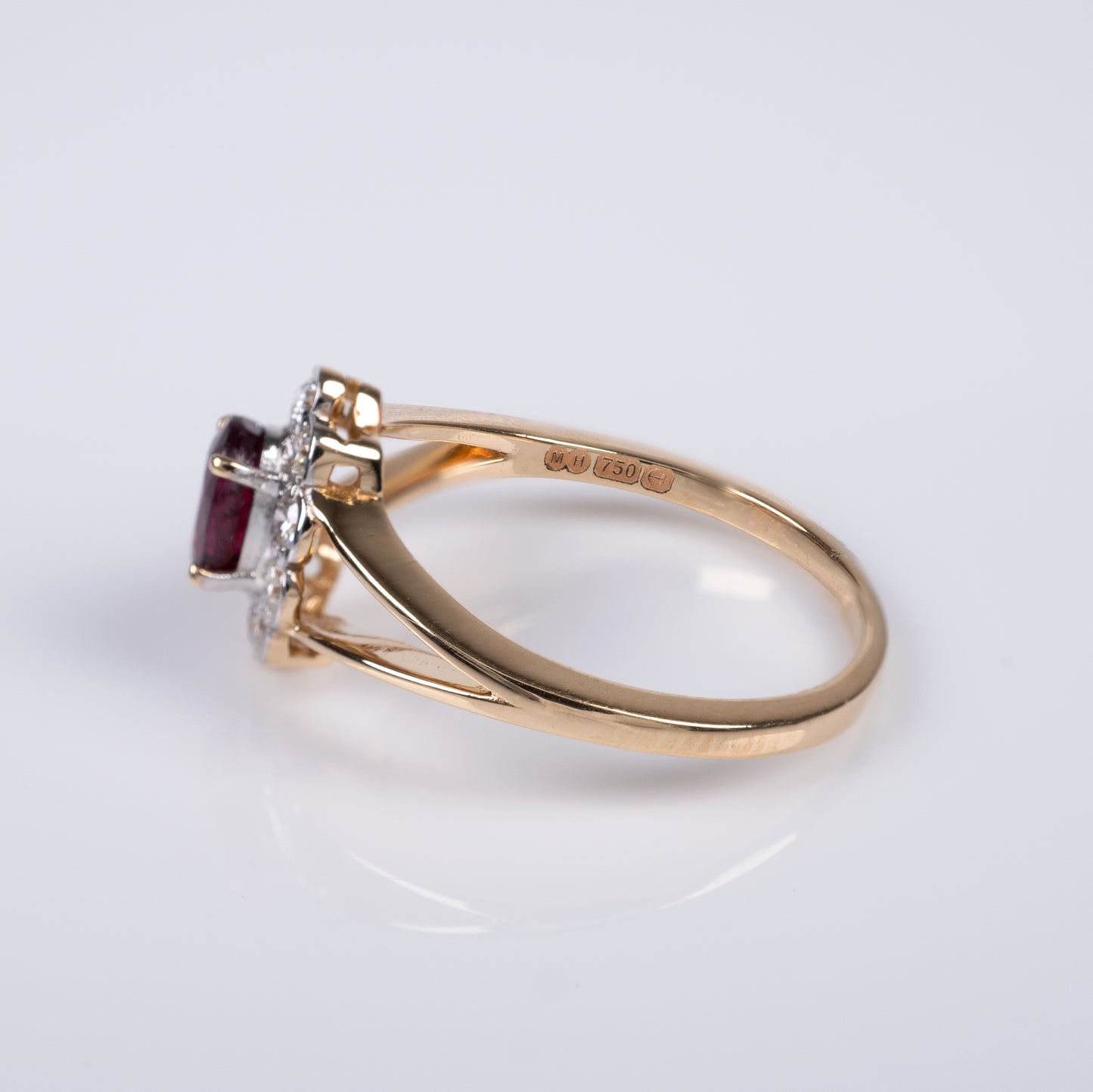 Fine Quality Certified Ruby Diamond Halo Ring 18K Gold-Gemstone Rings-Hunters Fine Jewellery