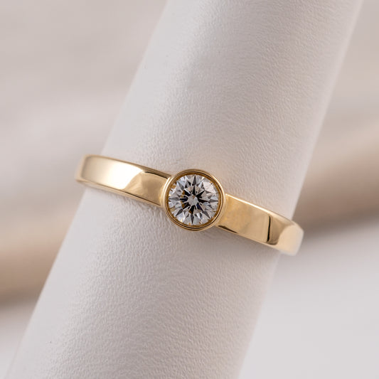 Hunters Fine Jewellery VS Lab Diamond Ring 375 Gold Full Hallmarks-Diamond Rings-Hunters Fine Jewellery